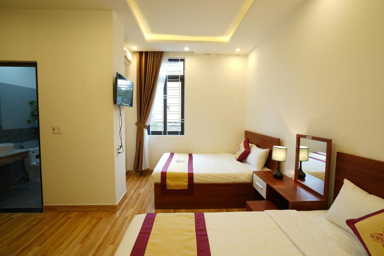 Sapphire Hotel Hue Exterior foto